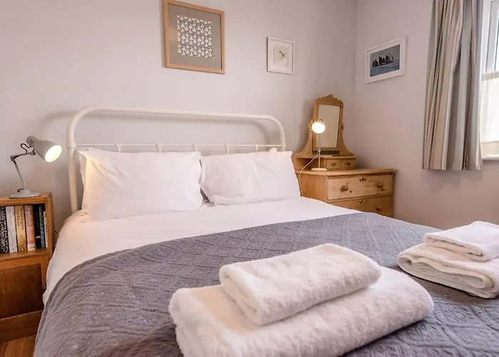 8 The Craighurst, Southwold