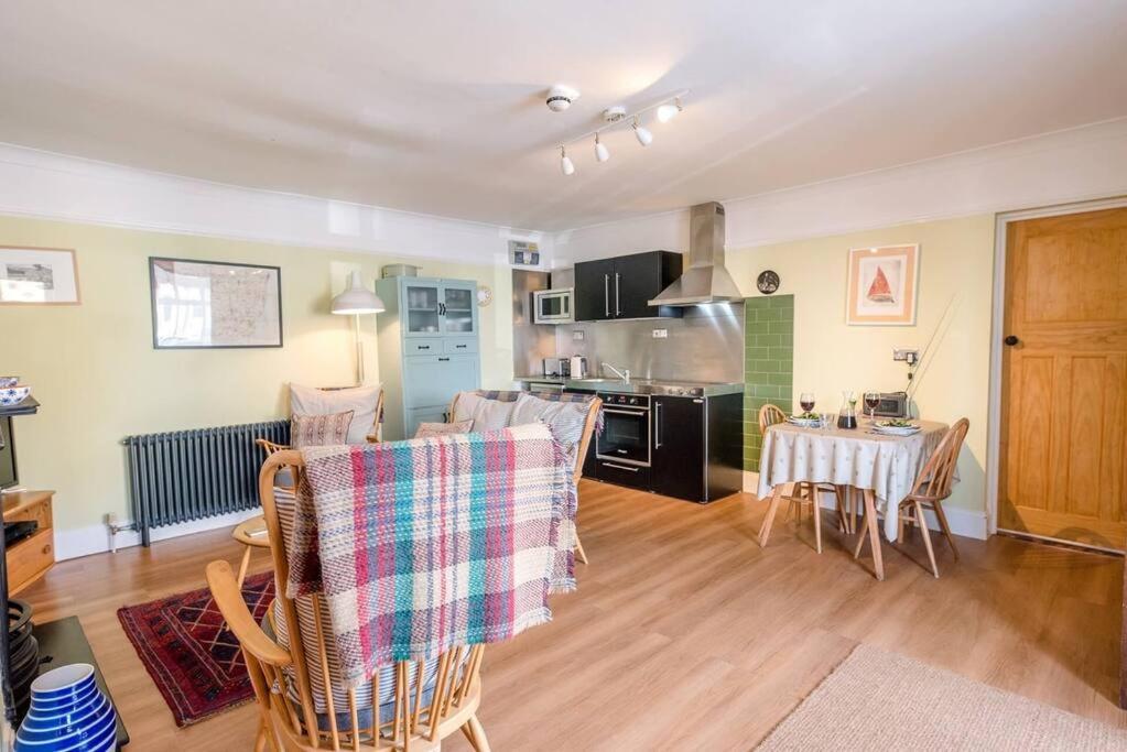 8 The Craighurst, Holiday home